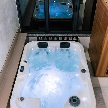 Deluxe Dreams & Šabac