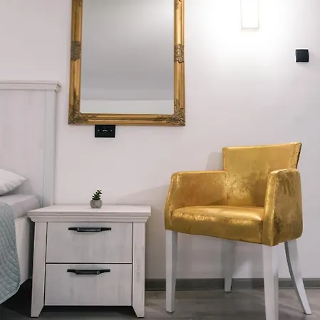 Deluxe Dreams & Apartman Szabács
